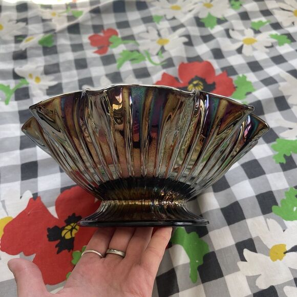 FENTON HEARTS & FLOWERS AMETHYST CARNIVAL GLASS Medallion Fruit Bowl pedestal - Picture 4 of 13